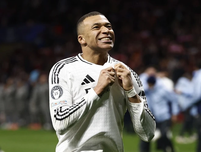 Ngôi sao sáng giá của bóng đá thế giới Kylian Mbappe