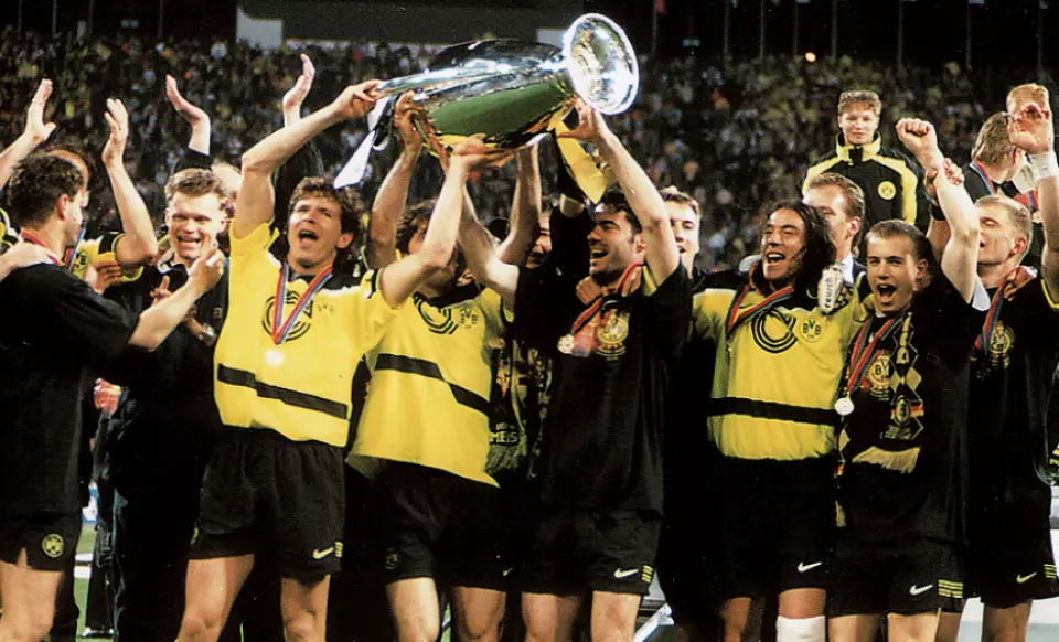 Borussia Dortmund - Đội bóng vàng đen của nước Đức